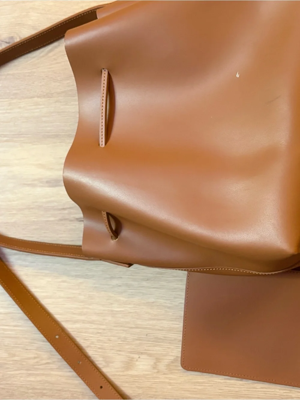 Lancaster bucket bag
